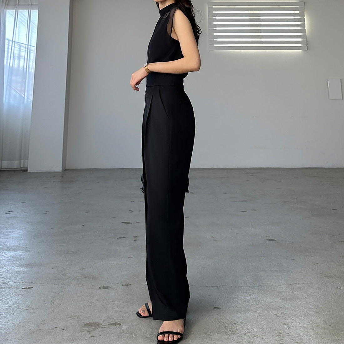 フィルー FILLOU Louere フロントジップハイウエストタックパンツ
