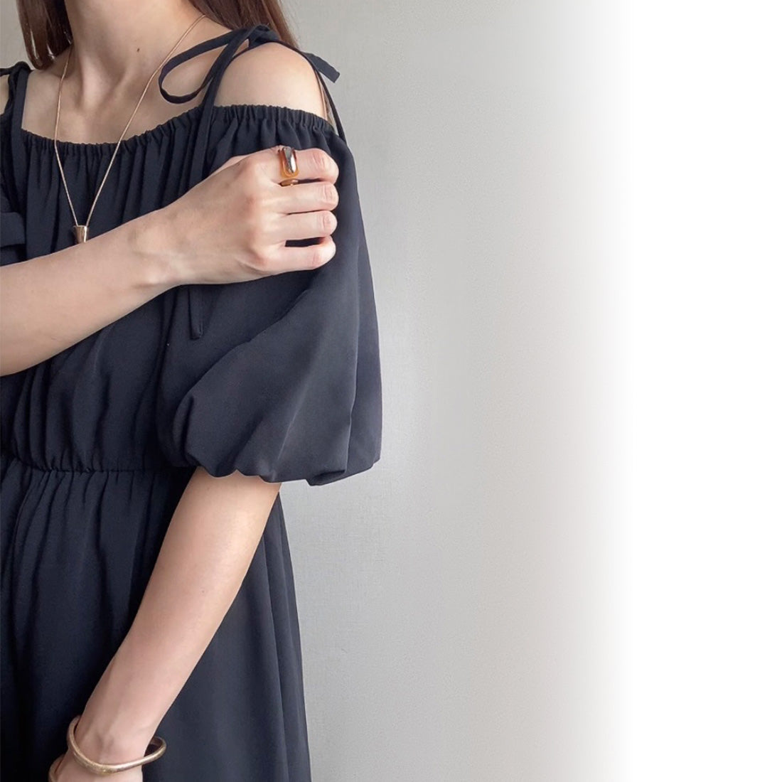 FILLU FILLOU Off-Shoulder All-in-One