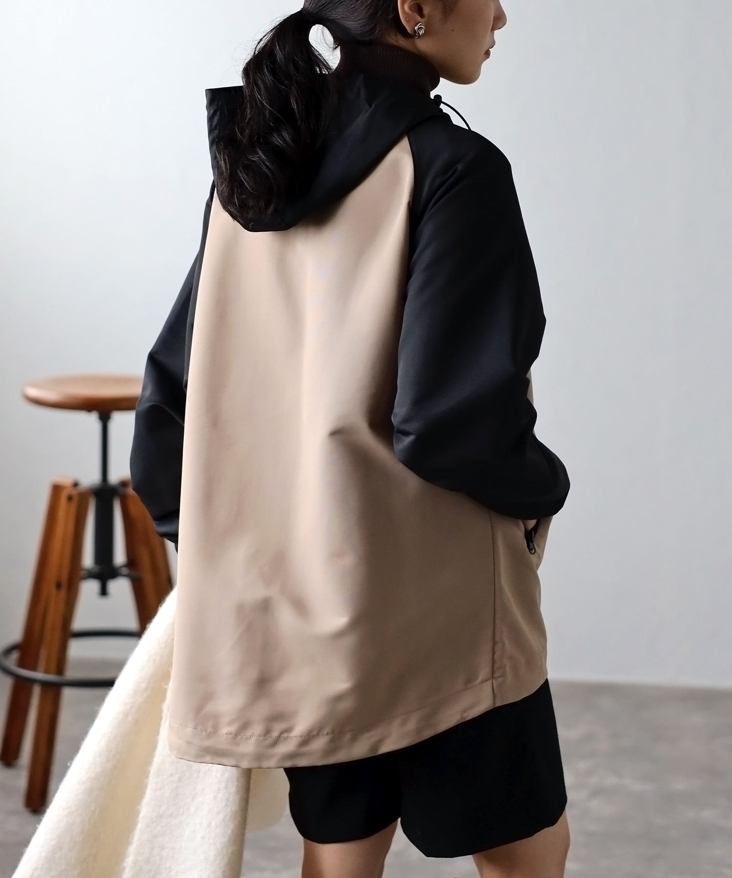 フィズ Fizz フード付きマウンテンパーカー  AW マンパ オーバーサイズ アウトドア