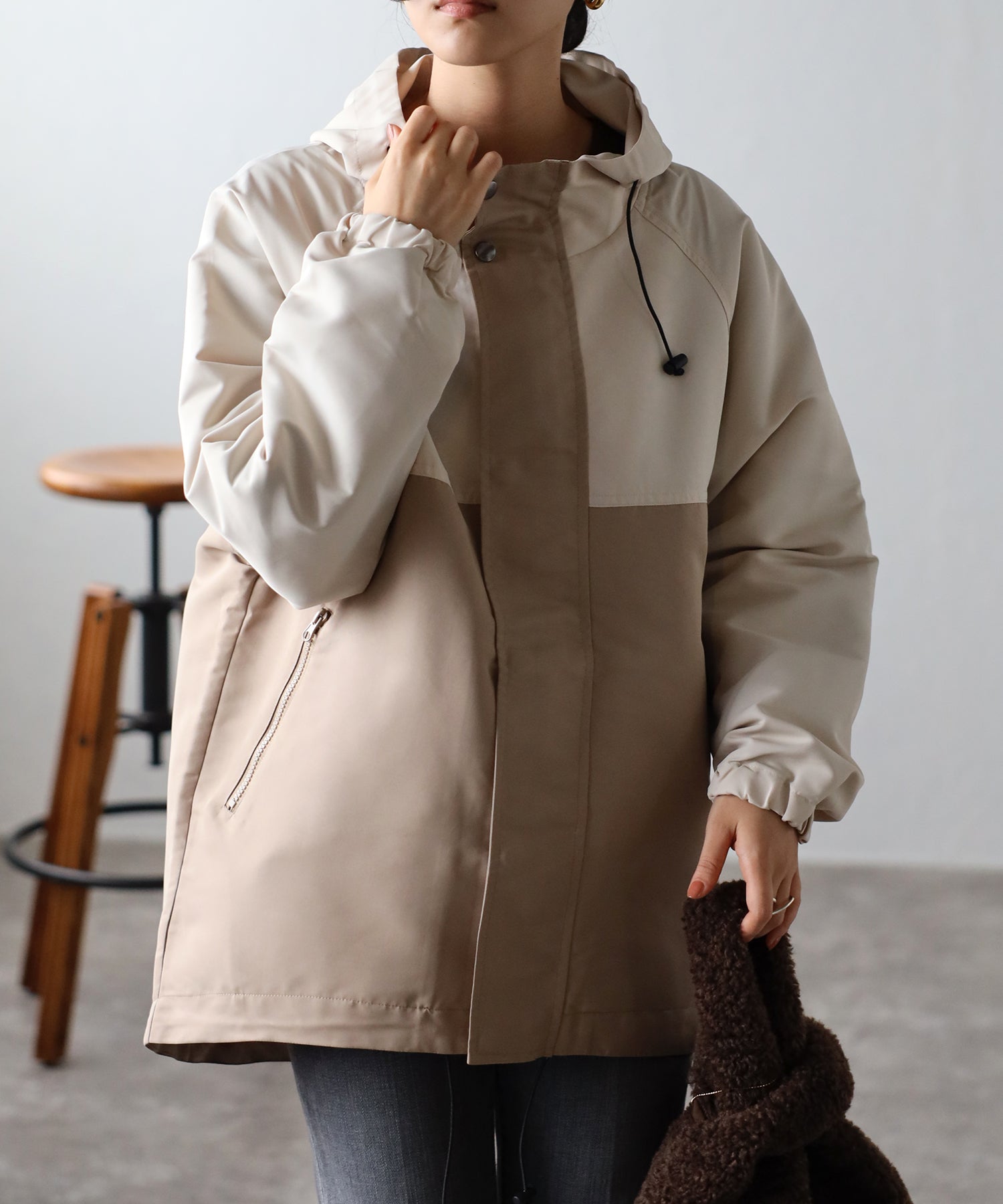 フィズ Fizz フード付きマウンテンパーカー  AW マンパ オーバーサイズ アウトドア