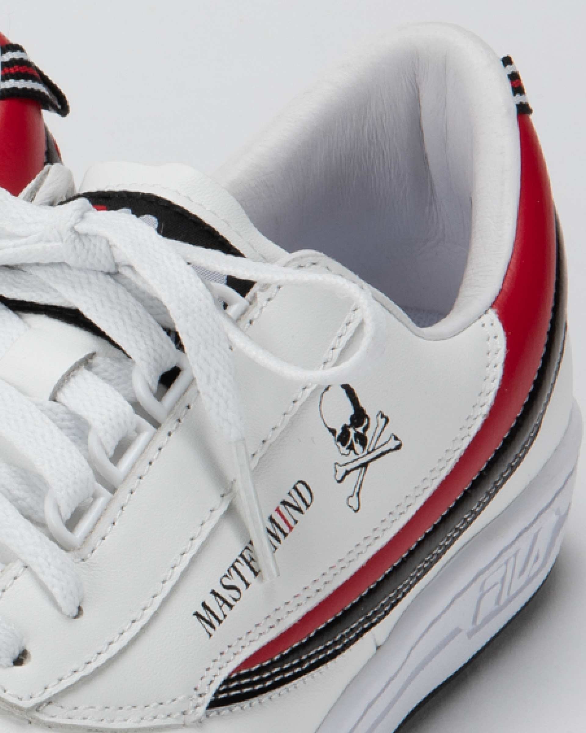 フィラ FILA FX2 X MMJ / エスエックスツーマスターマインド / カジュアルスニーカー / ホワイト （WHITE/NAVY/RED） WHITE/NAVY/RED