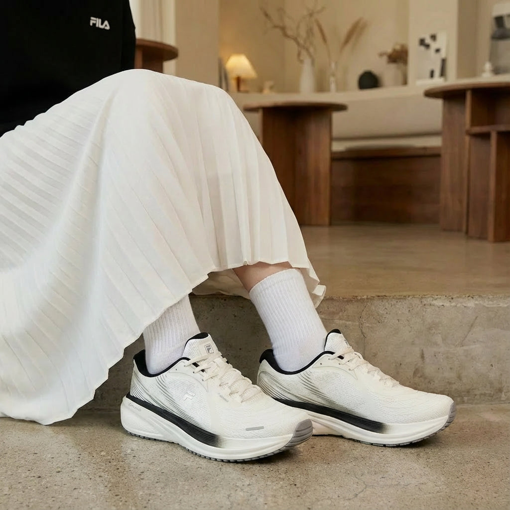 フィラ FILA FILA FLOAT MAX / フィラフロートマックス / ランニング （WHITE/WHITE/BLACK） WHITE/WHITE/BLACK