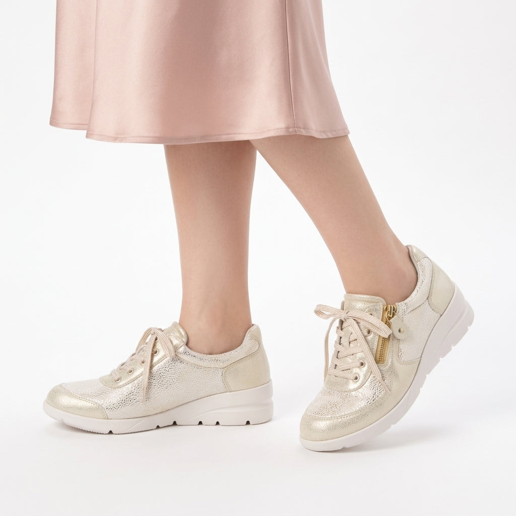 フィットジョイ FITJOY 5 eyelet 軽量ストレッチヒールアップスニーカー （WHT） WHT
