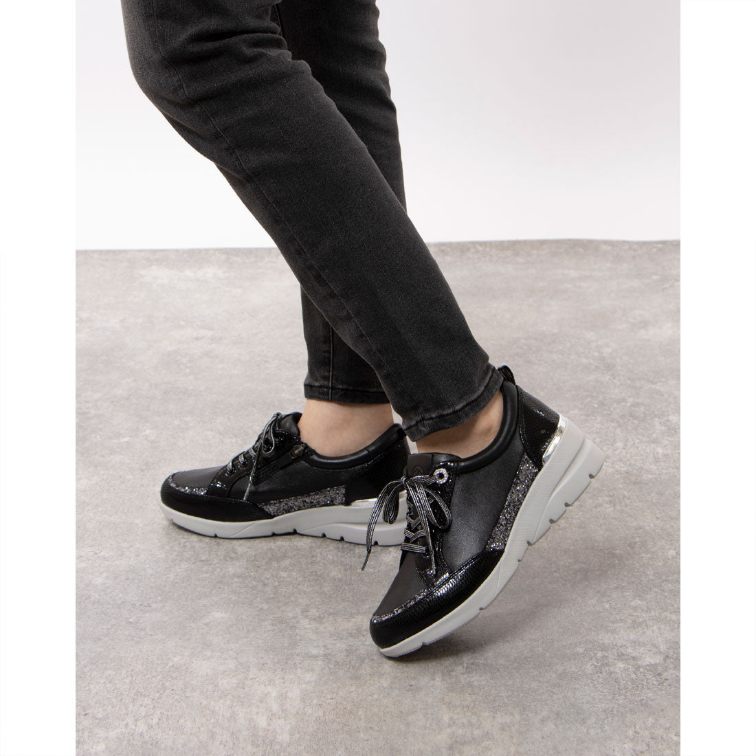 フィットジョイ FITJOY 軽量 5 eyelet スニーカー