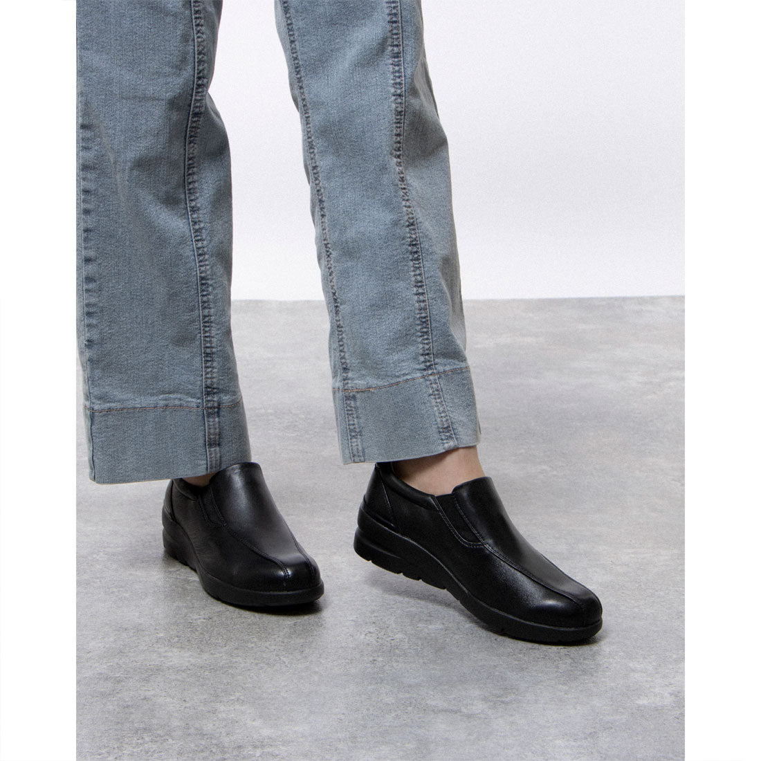 フィットジョイ FITJOY 軽量 slip-on スニーカー