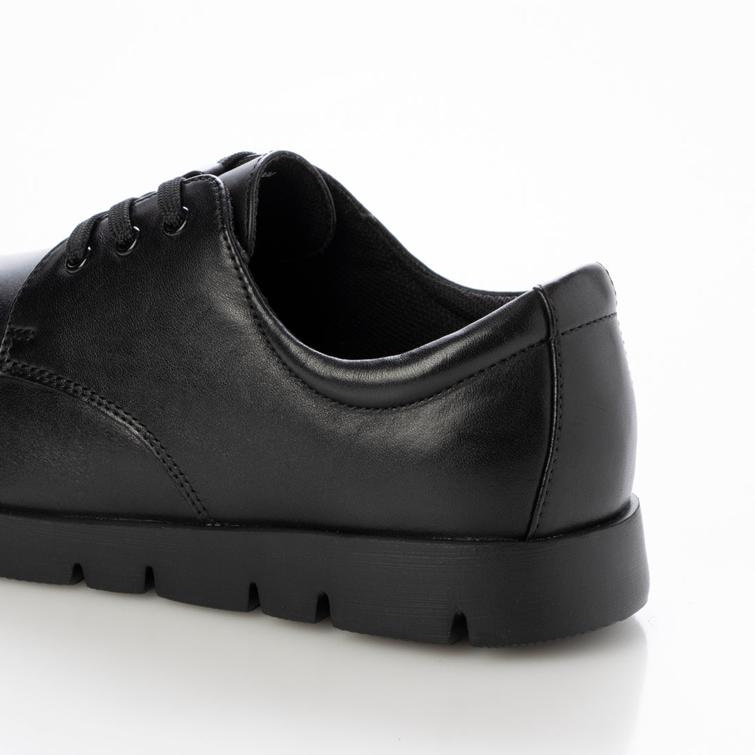 FitJoy Lightweight 3 Eyelet Sneakers