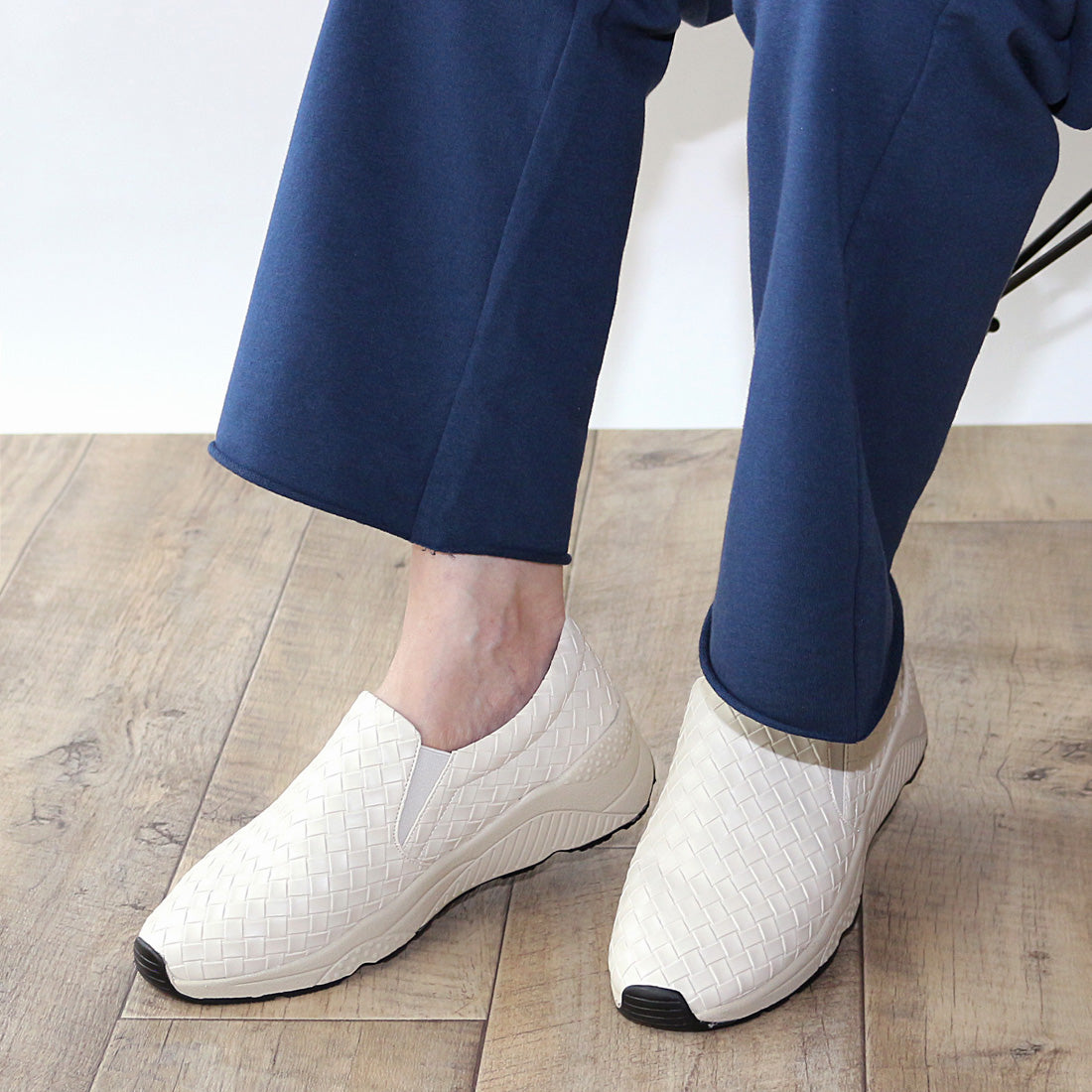 フィン Fin メッシュスリッポン【低反発スポンジ入り】 （アイボリー） アイボリー