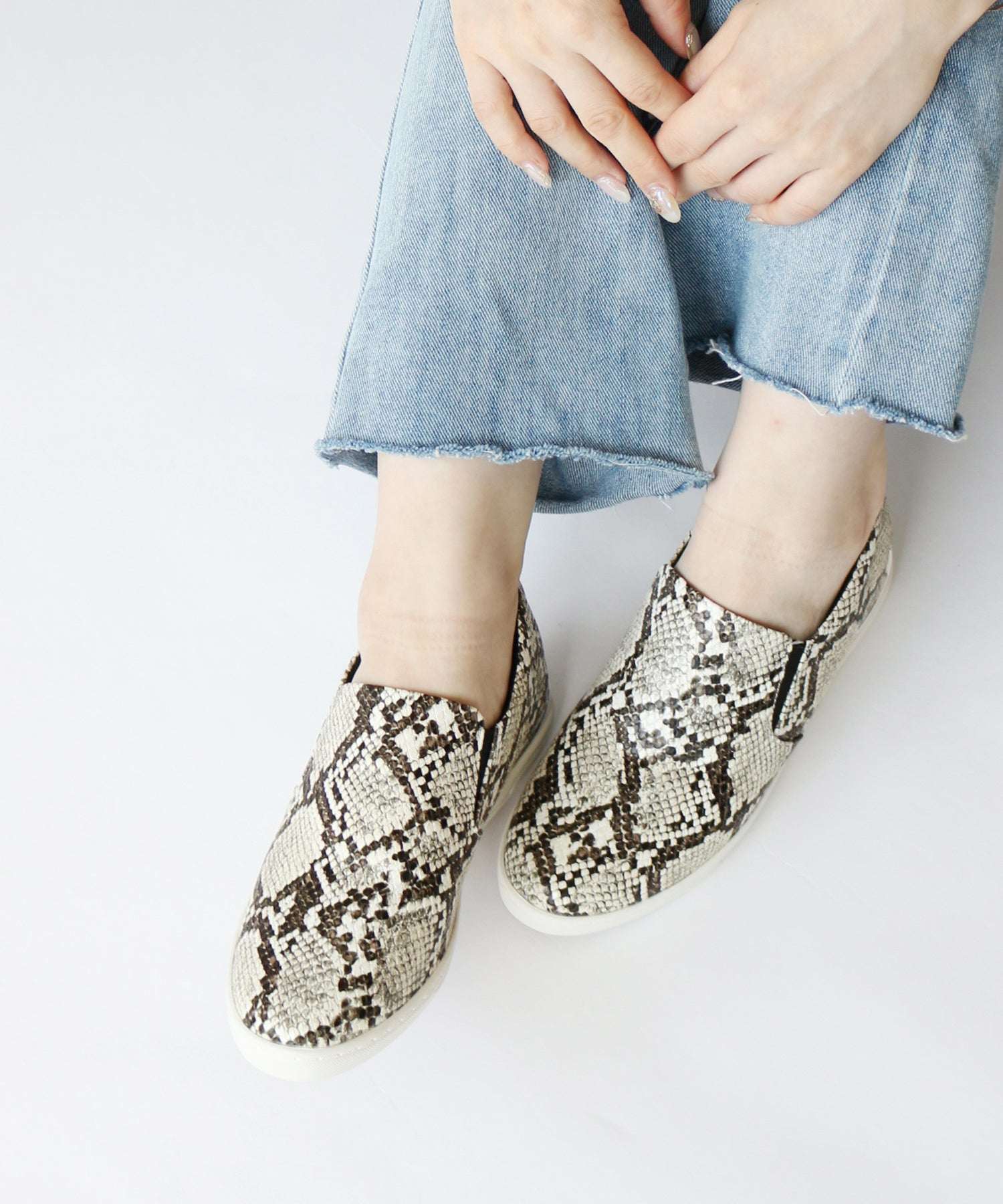 FIN FIN ECO LEATH INN HEAL SLIPON [包括低彈性海綿]