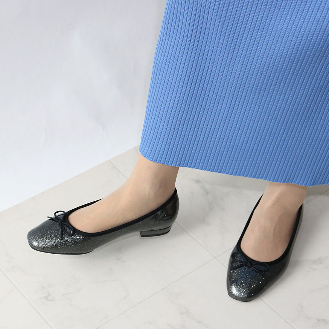 Fin Square Toe Lame Ballet Shoes [Memory Foam Included]