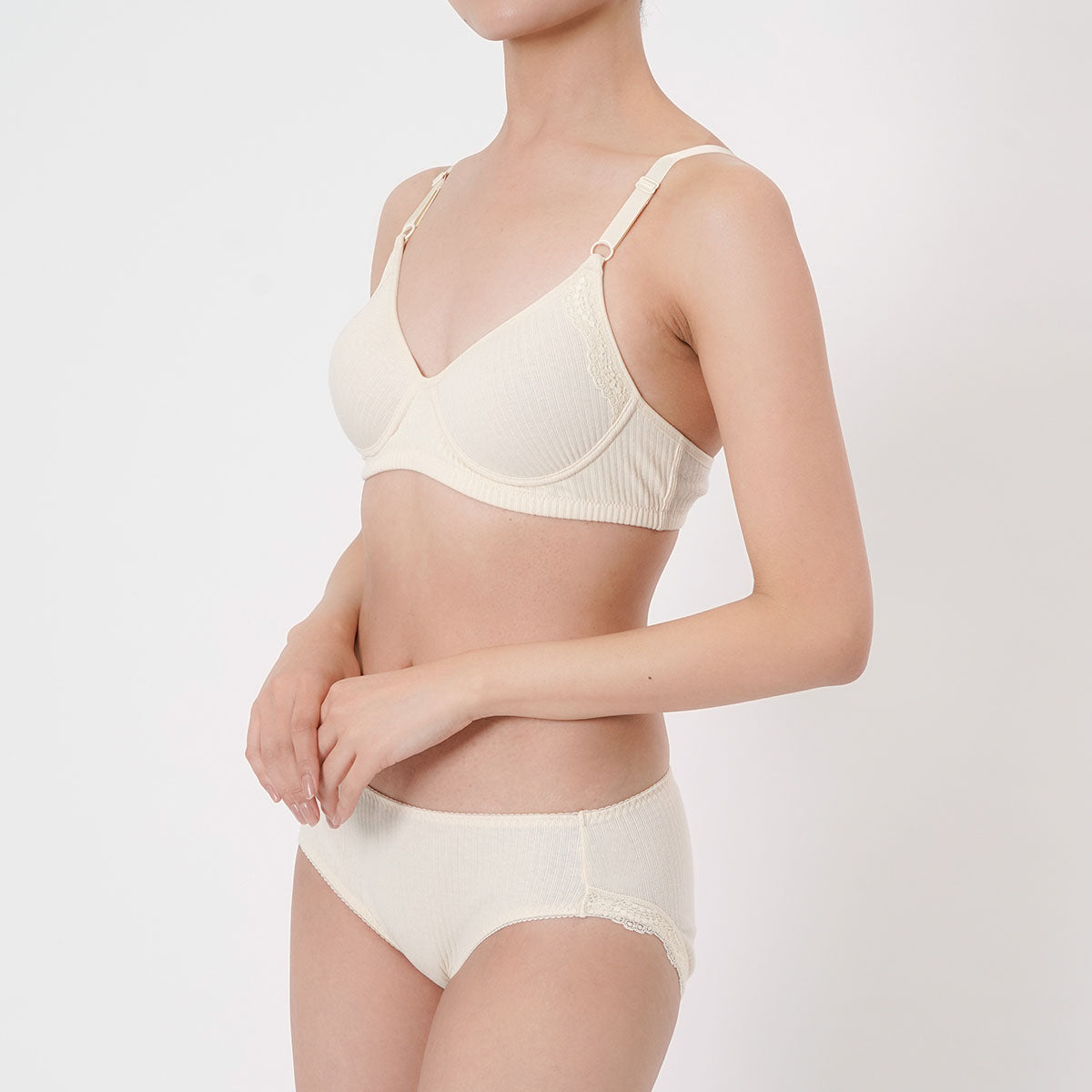 キハダ kihada 福助 【kihada(キハダ)】 モールドブラジャー 無地 一部レース リブ LLサイズ(75-3045)婦人 女性 レディース フクスケ fukuske ふくすけ （Nパープル850） Nパープル850