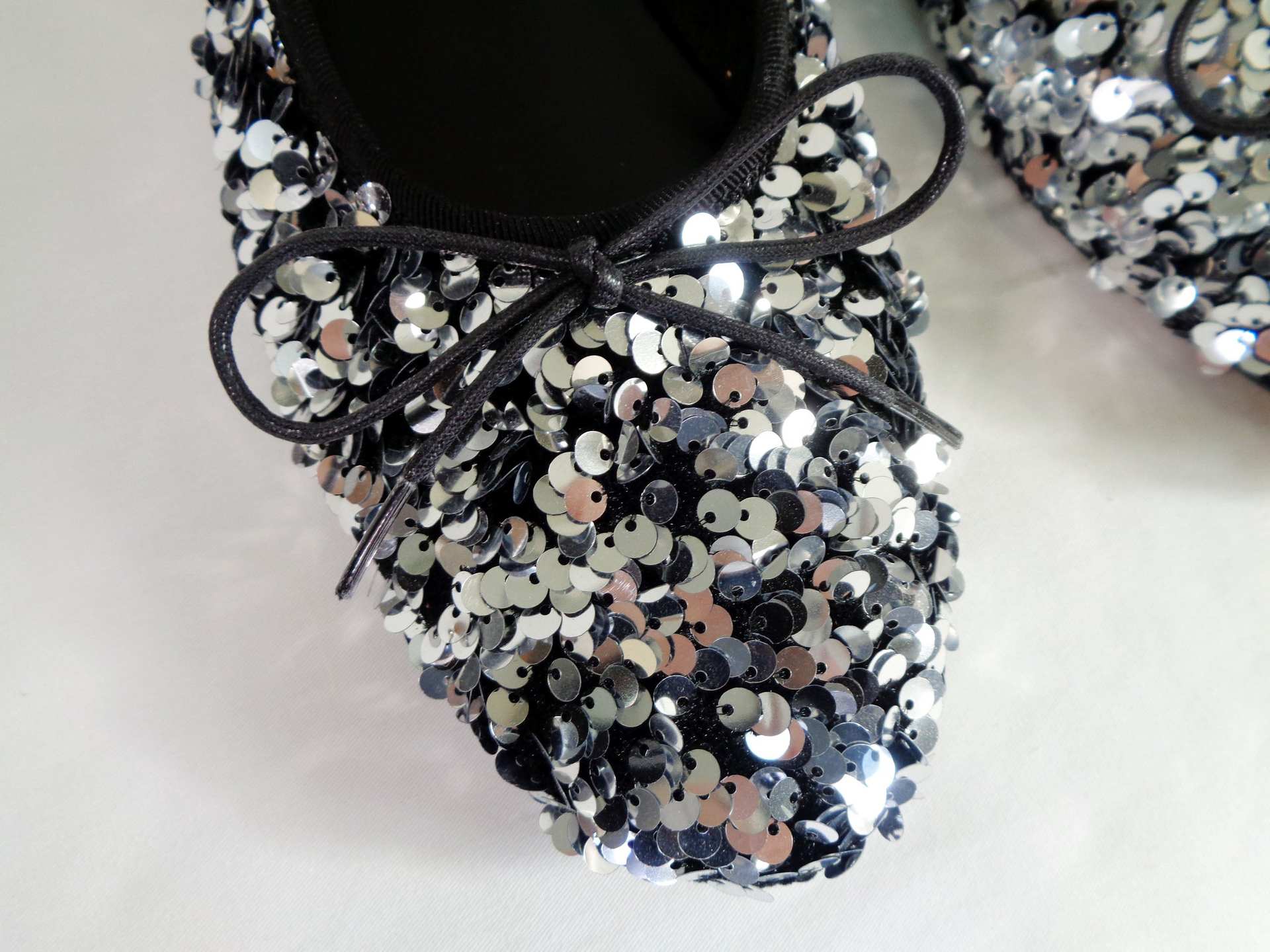 フラワーズ バイ シエテ flower's by siete スパンコールバレーシューズ