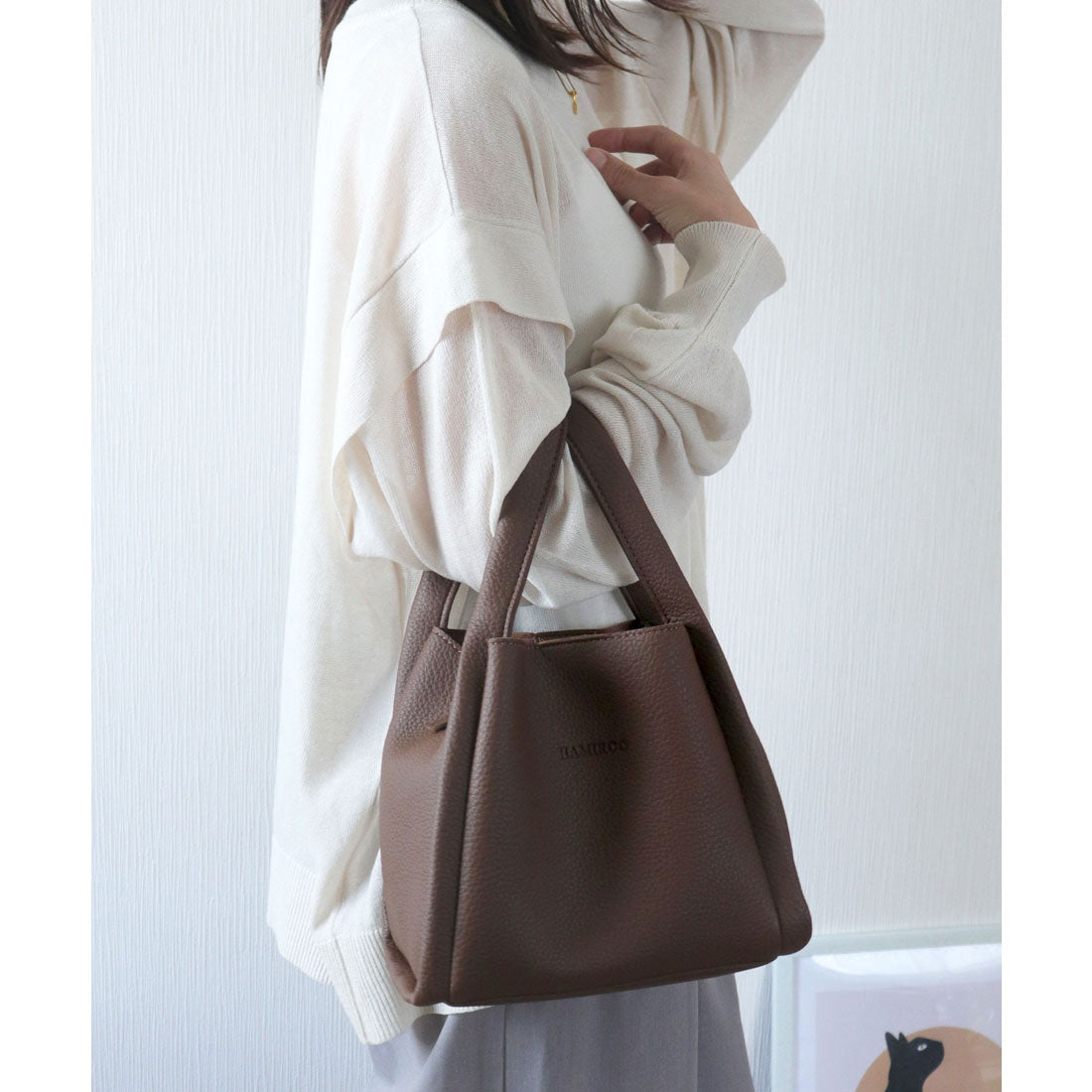 フロージュ florge 【ポーチ付・3点セット】2WAY シュリンクレザーキューブバッグ/ハンドバッグ/ショルダーバッグ （オフホワイト） オフホワイト
