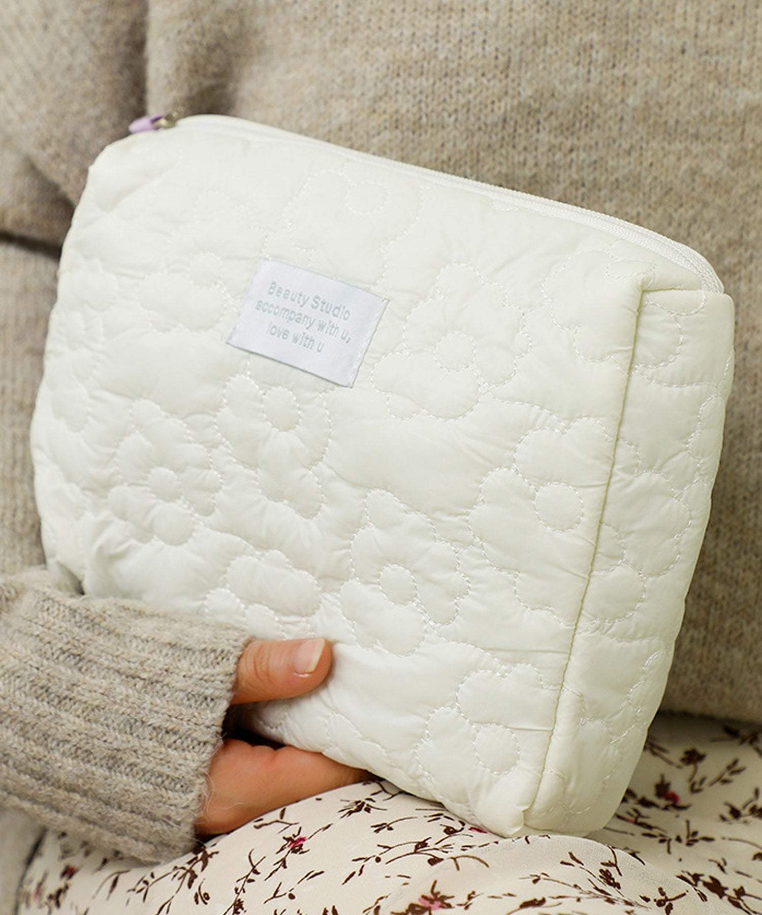 Floge [Large Capacity] Flower Quilted Fluffy Square Pouch/Makeup Pouch/Travel Pouch