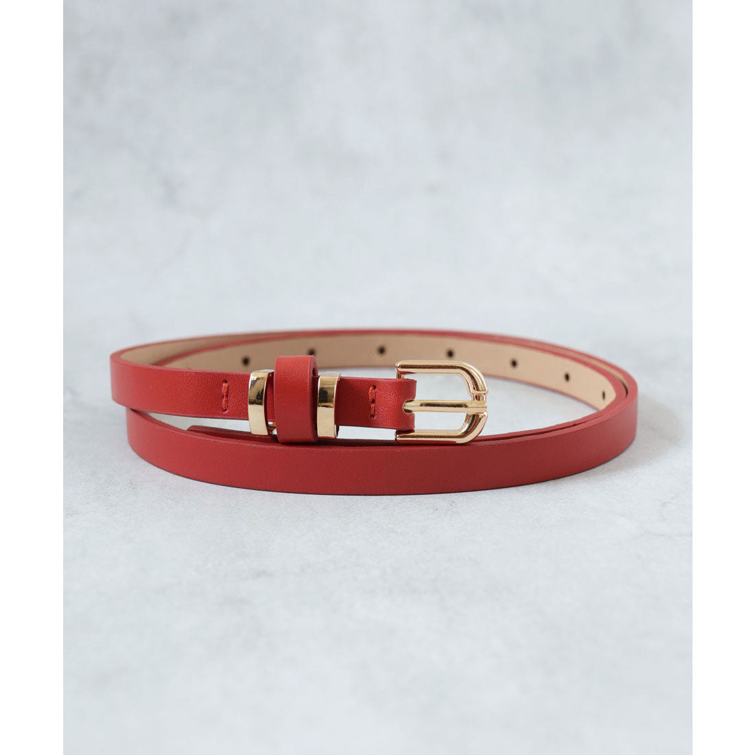 フロージュ florge クラシカル レザータッチ ナローレディースベルト （レッド） レッド