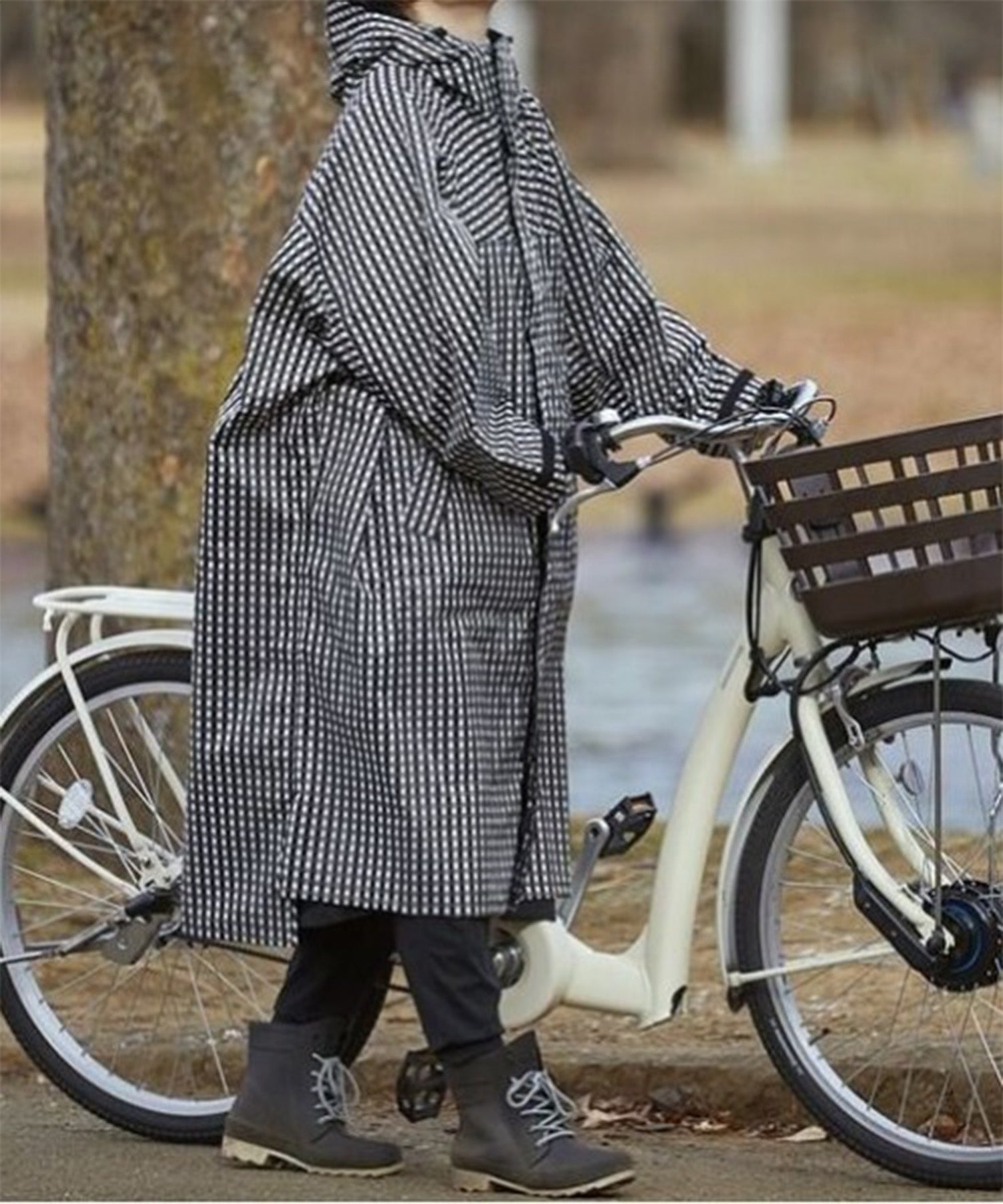 フォーキャスト FORECAST 【FORECAST】アーバンサイクルハイポンチョ 防水レインコート＋吸水収納ケースセット 7441/400 PIRARUCU （マルチ） マルチ