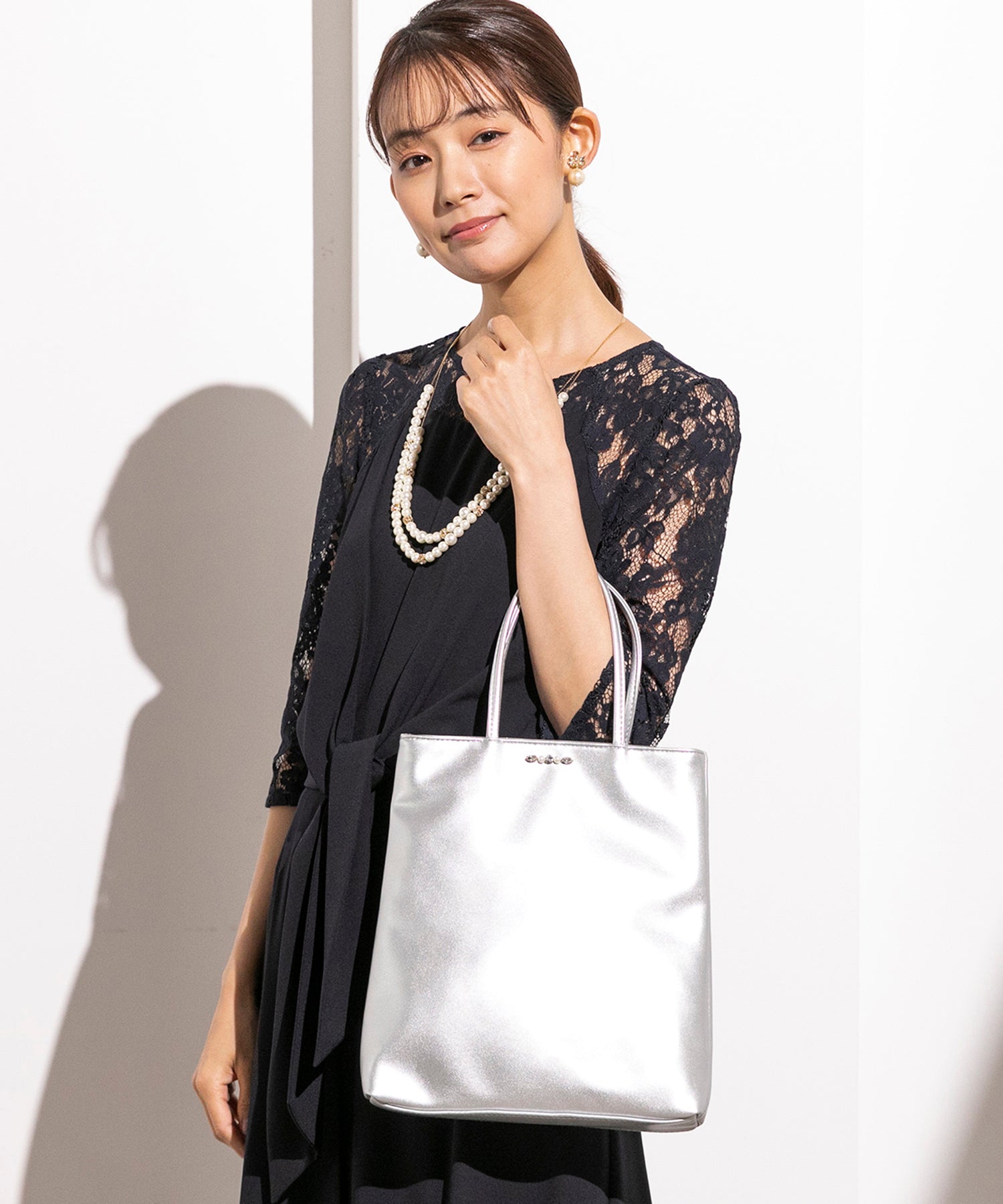Form Forma Metallic Tote Sub Bag