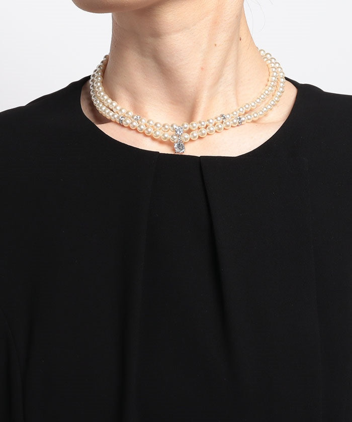 Form Forma Pearl Short Necklace