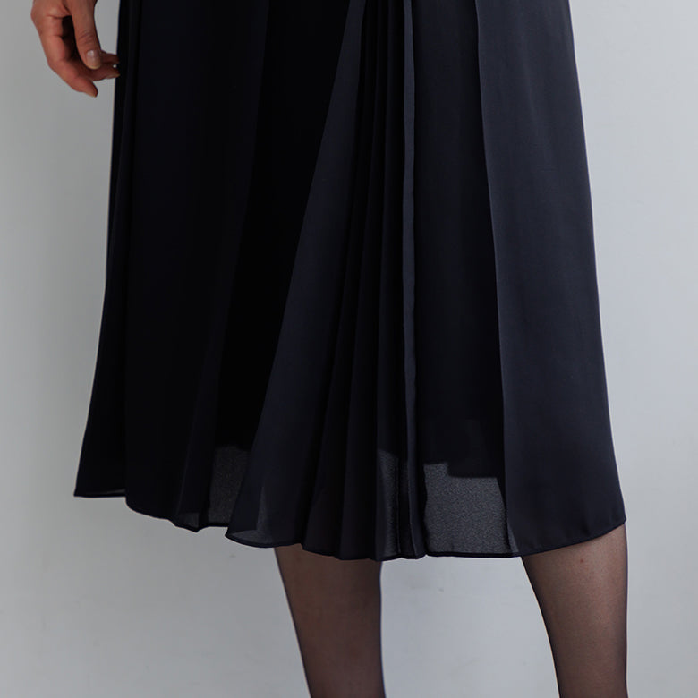 フォルムフォルマ form forma 【喪服】ブラックワンピース/礼服/卒業式/入学式/七五三/お宮参り （ブラック）/大きいサイズ ブラック