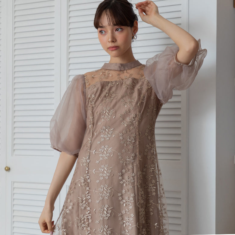 フォルムフォルマ form forma 【小柄さんに人気】オーガンジーパフスリーブ フラワー刺繍レースドレス/結婚式/パーティー/クルージング/発表会 （グリーン） グリーン