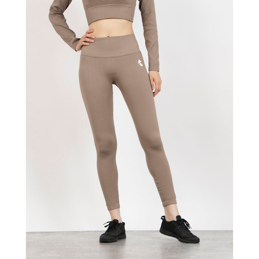 フォクシー FOXXIE フロー リブ シームレス レギンス （MOCHA） MOCHA