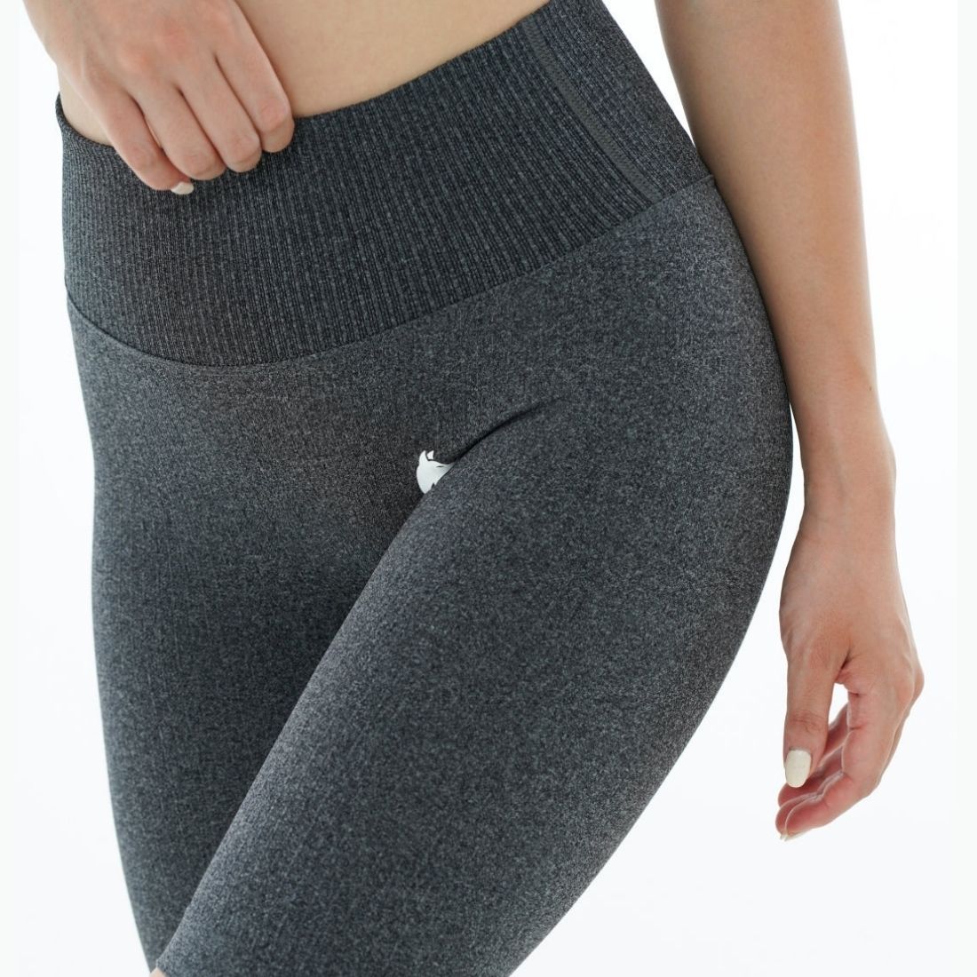 フォクシー FOXXIE フロー リブ シームレス ショーツ （GREY MARL） GREY MARL