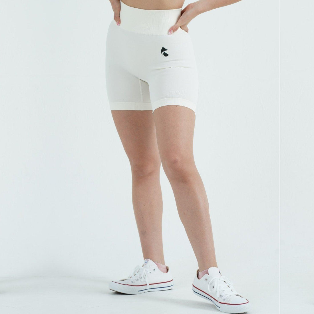フォクシー FOXXIE モーション シームレス ショーツ （WHITE） WHITE