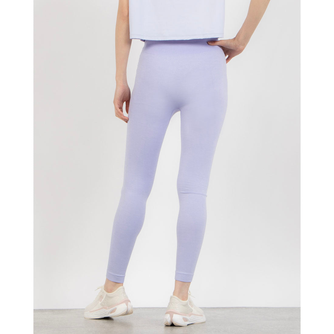 フォクシー FOXXIE モーション シームレス レギンス （LAVENDER） LAVENDER