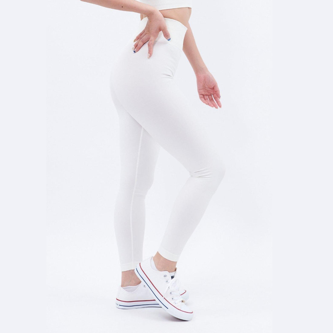 フォクシー FOXXIE モーション シームレス レギンス （WHITE） WHITE