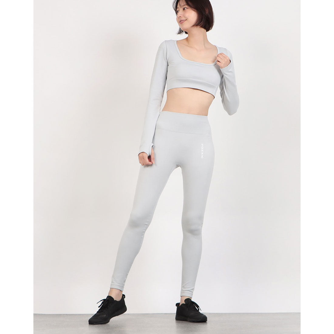 フォクシー FOXXIE リフト スクエア ロングスリーブ クロップ ＆ ショーツ セット （GREY） GREY