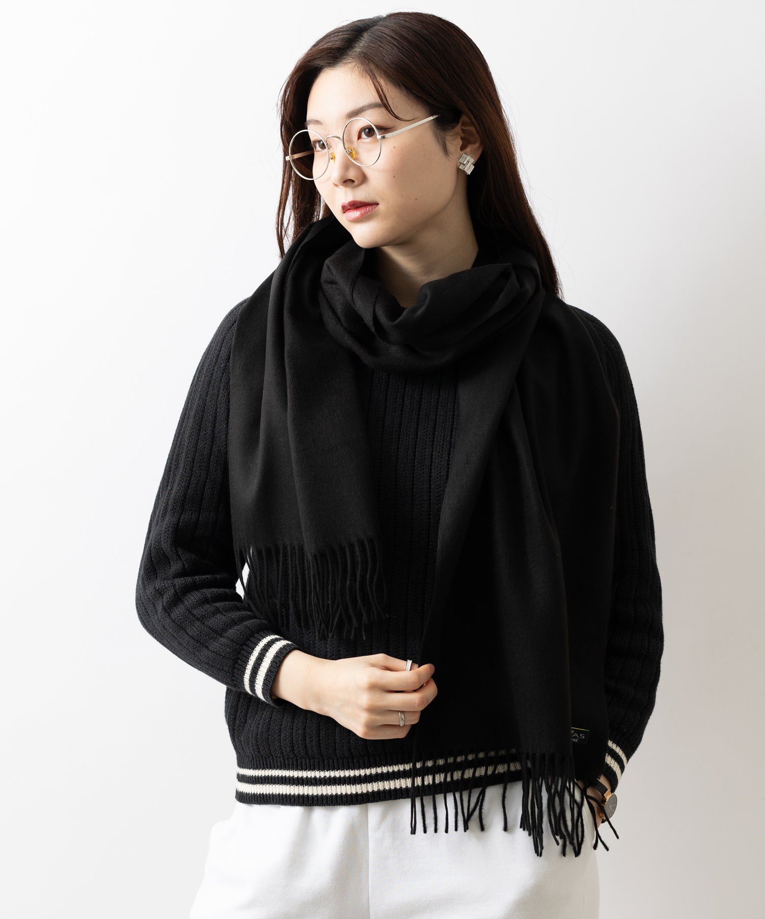 フラース FRAAS サスティナマフラー カシミンク クラッシックカラー （ブラック） ブラック