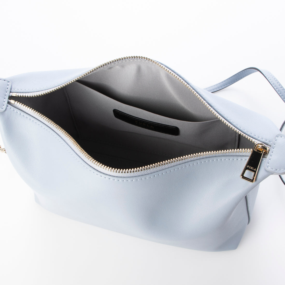 フルラ FURLA バッグ