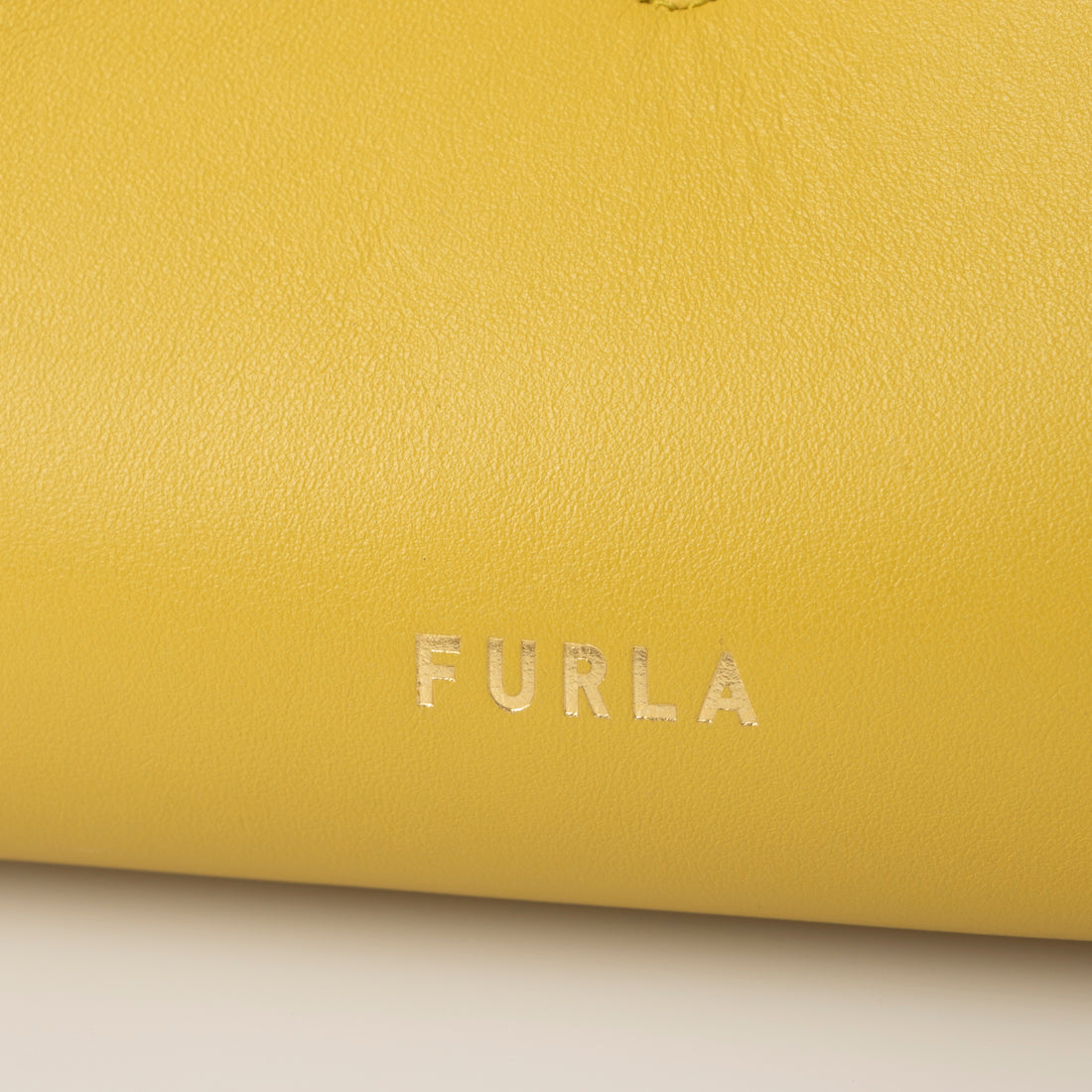 フルラ FURLA バッグ （イエロー） 他