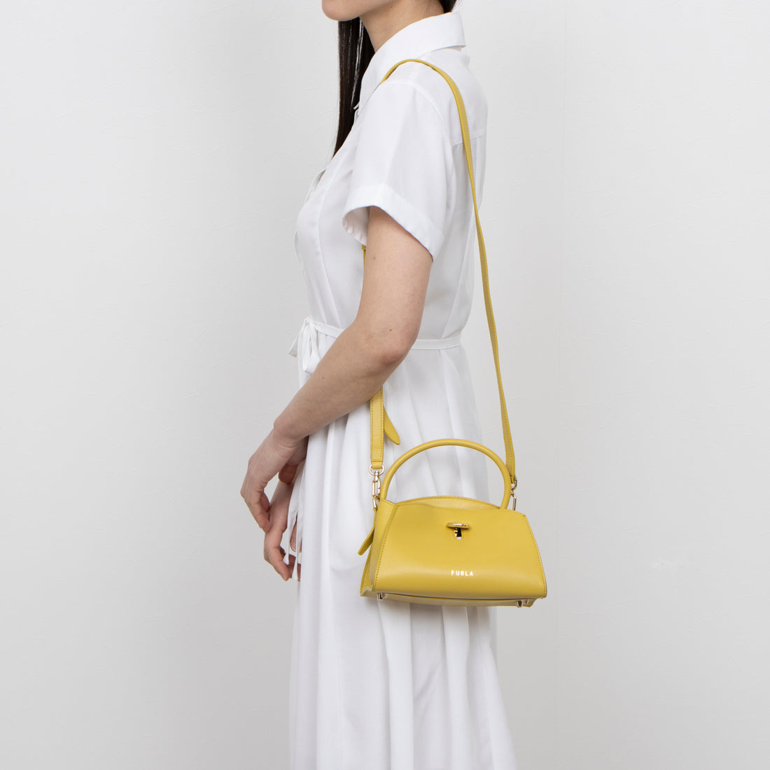 フルラ FURLA バッグ （イエロー） 他