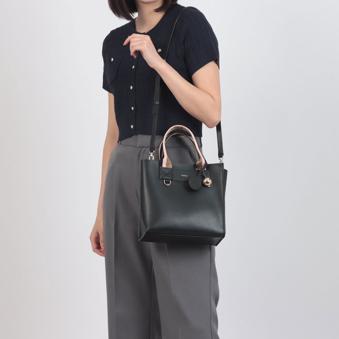 フルラ FURLA バッグ （ブラック） 他