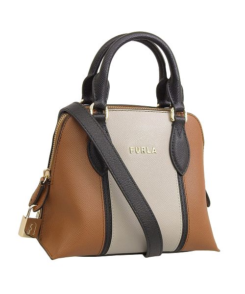フルラ FURLA バック