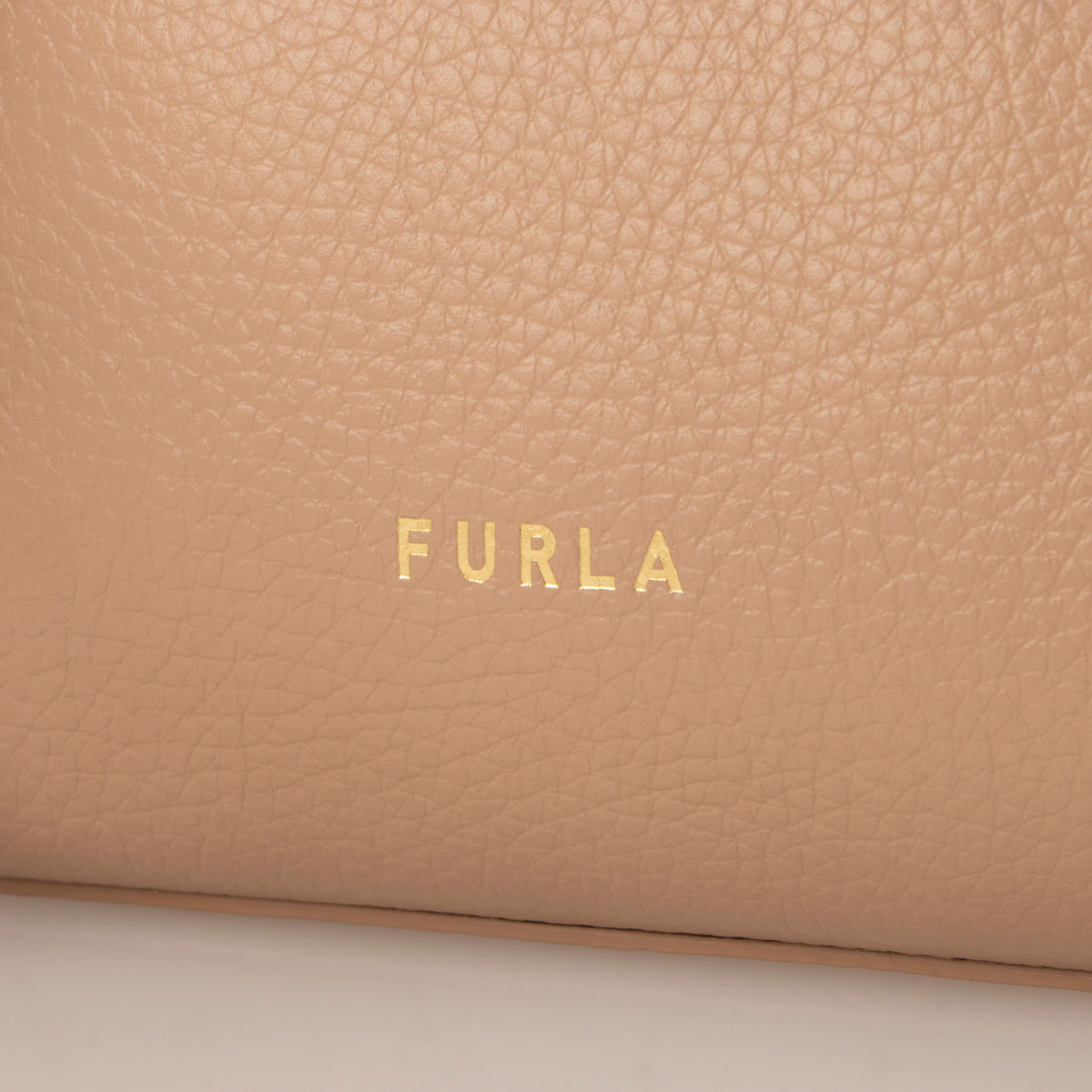 フルラ FURLA バッグ （ピンク） 他