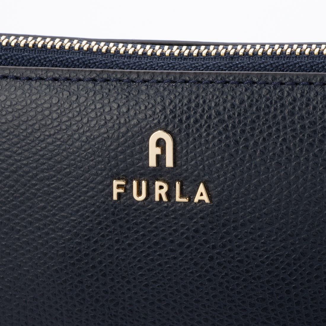 フルラ FURLA ポーチ