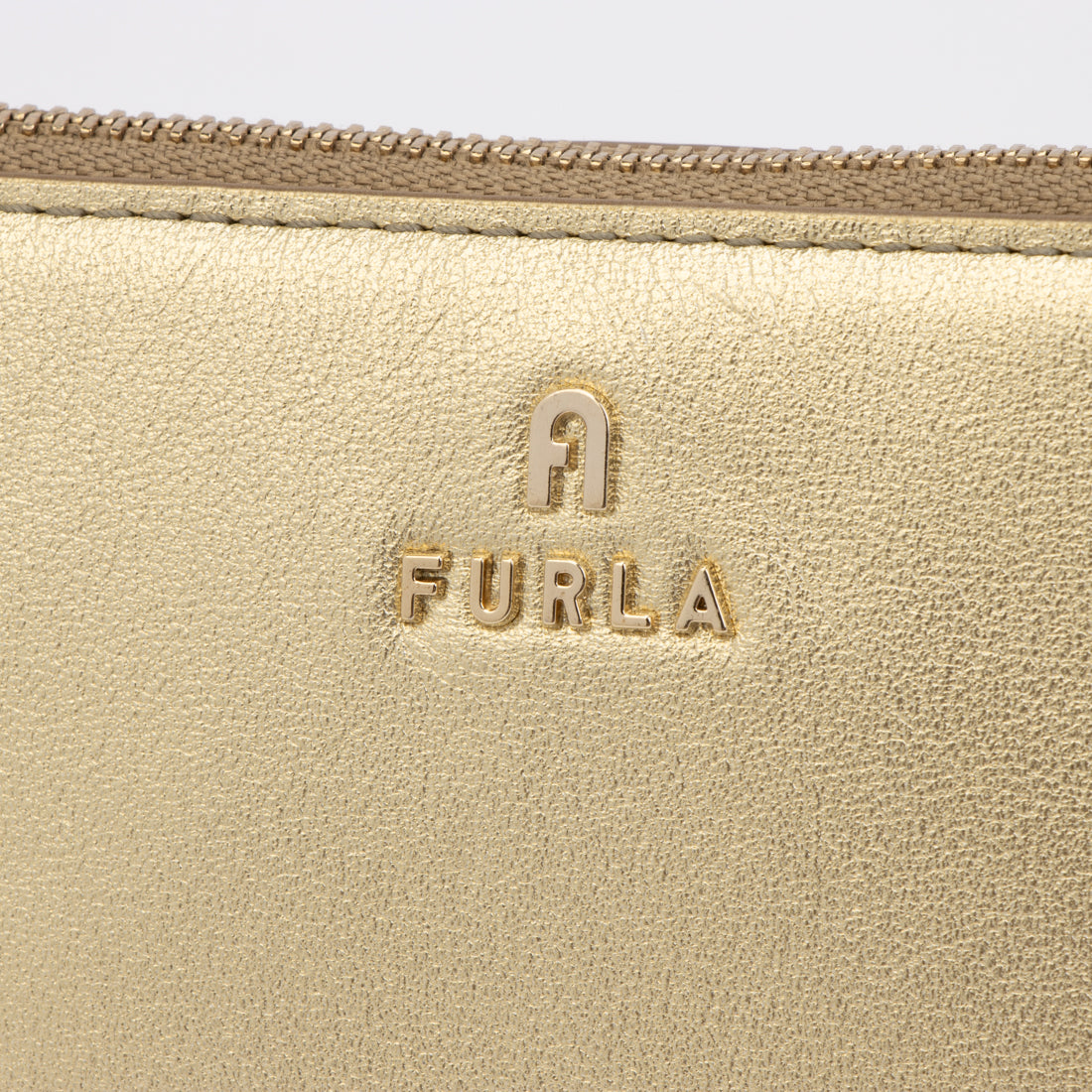フルラ FURLA ポーチ