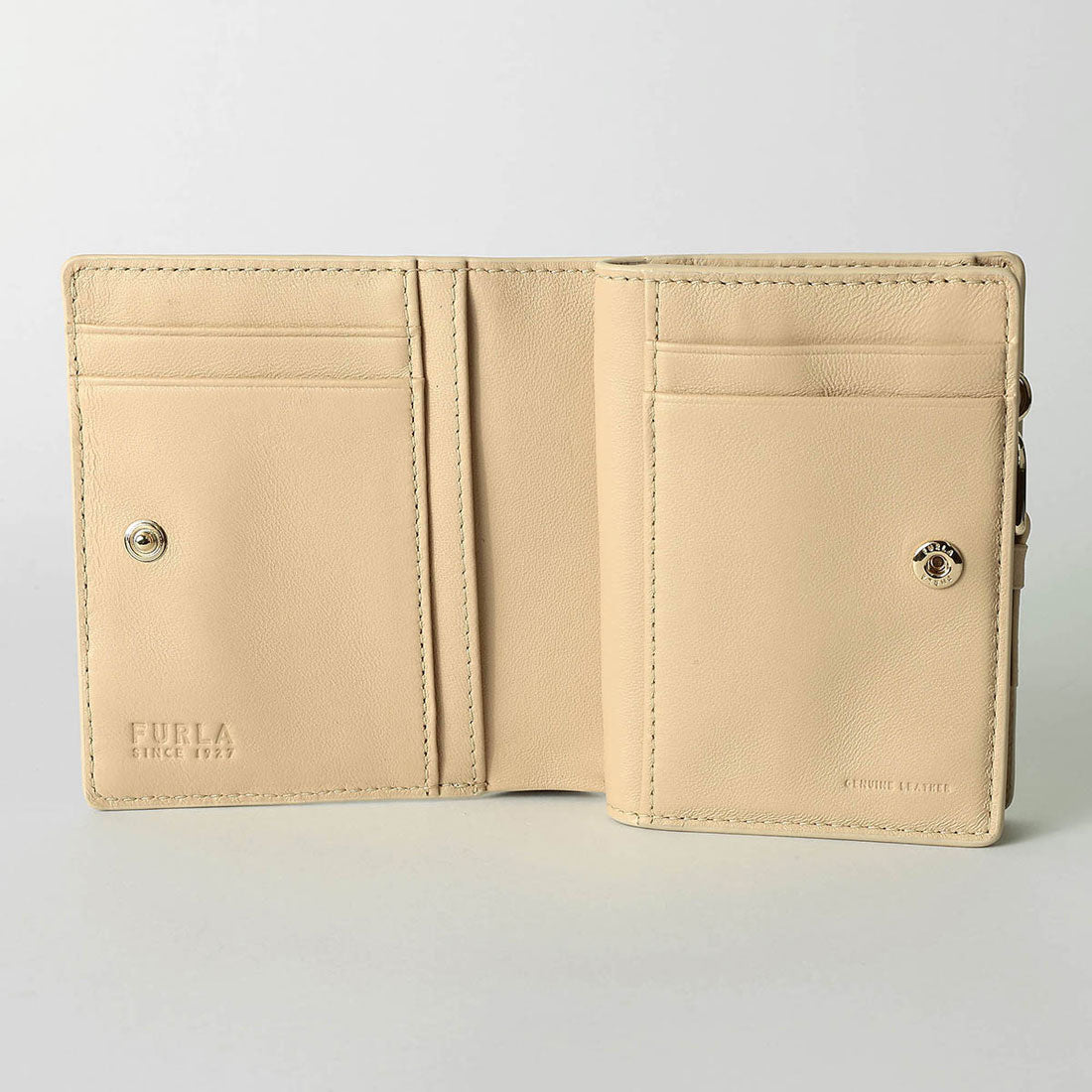 フルラ FURLA 2つ折り財布 ヌヴォラ COMPACT WALLET WP00451 BX2045 8E000 1 007 AVENA （アベナ） アベナ