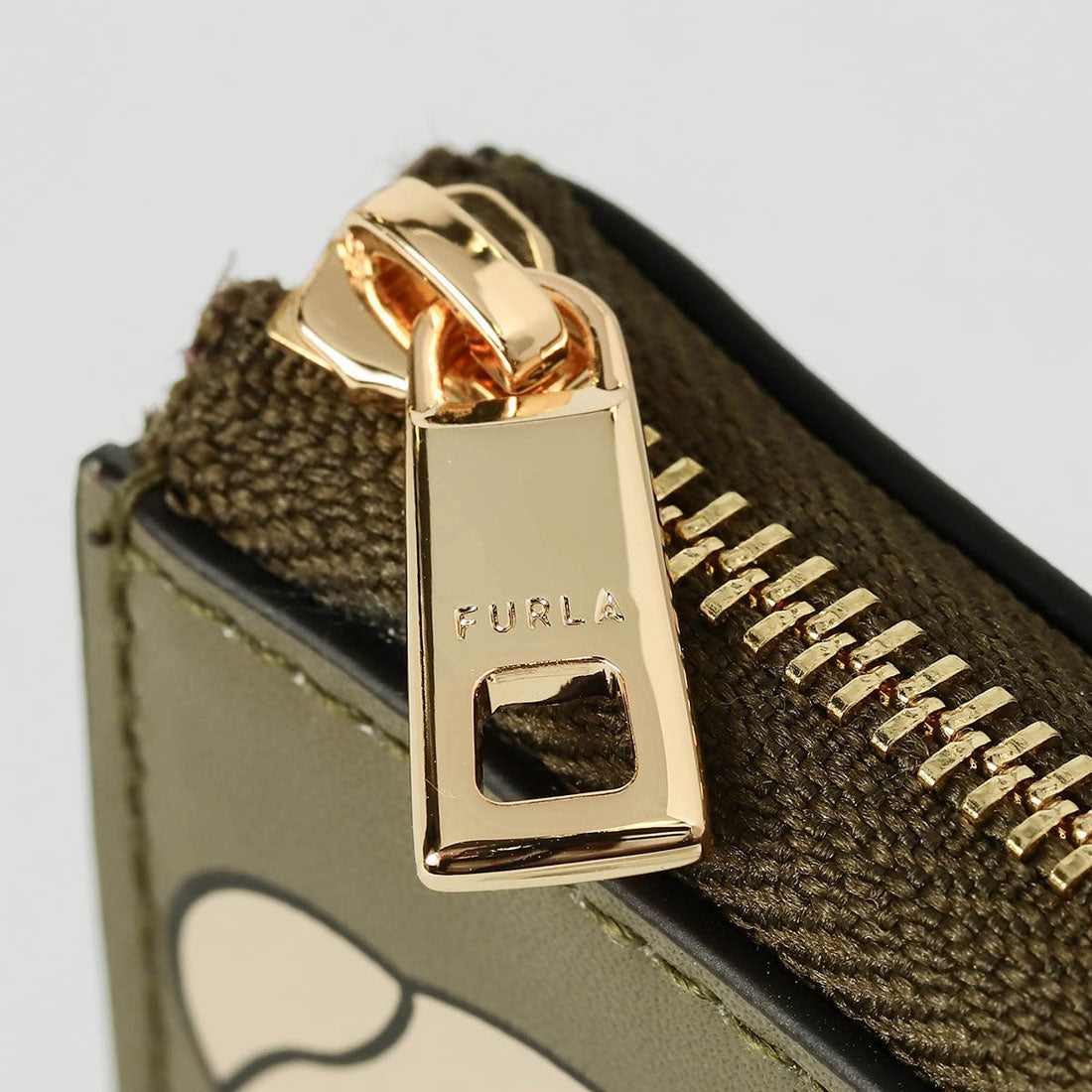 フルラ FURLA カードケース カメリア カードケース M WP00550 BX3987 2992S 9 001 TONI SAGE （トーニセイジ） トーニセイジ