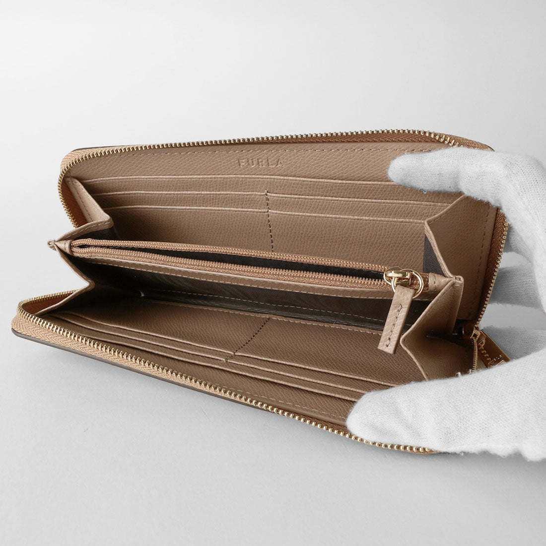 フルラ FURLA 長財布(ラウンドファスナー) カメリア XL ZIP AROUND WALLET WP00313 ARE000 1257S 1 007 （グレージュ） グレージュ