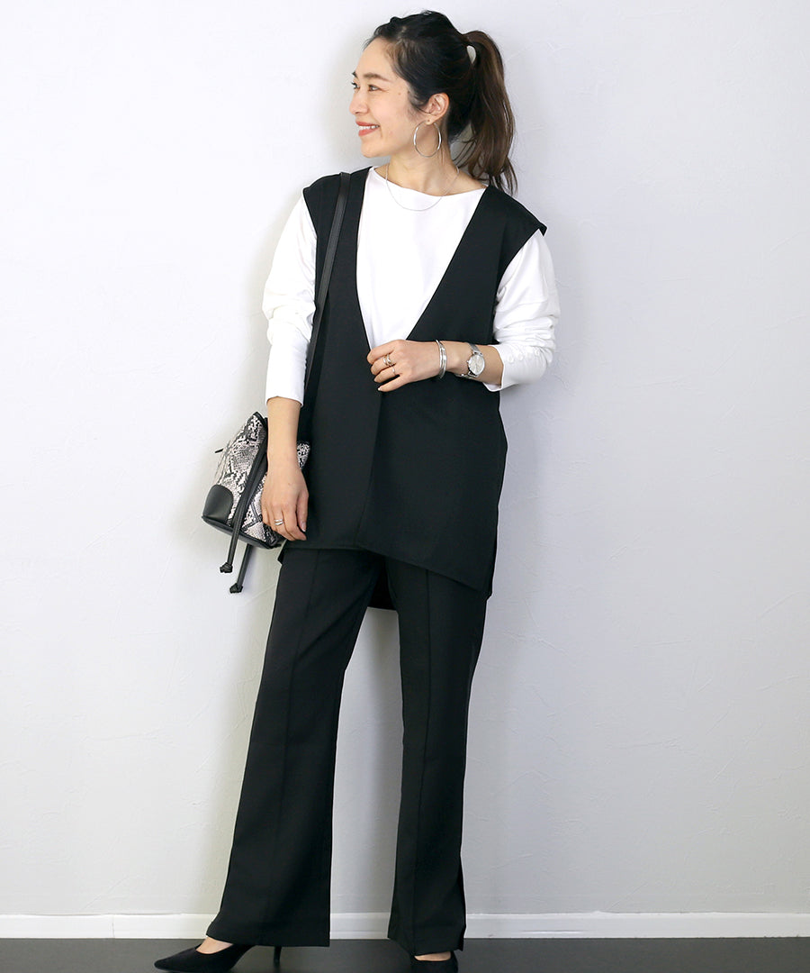 Aletta vita Deep V Vest with Back Tucks