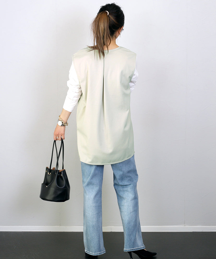 Aletta vita Deep V Vest with Back Tucks
