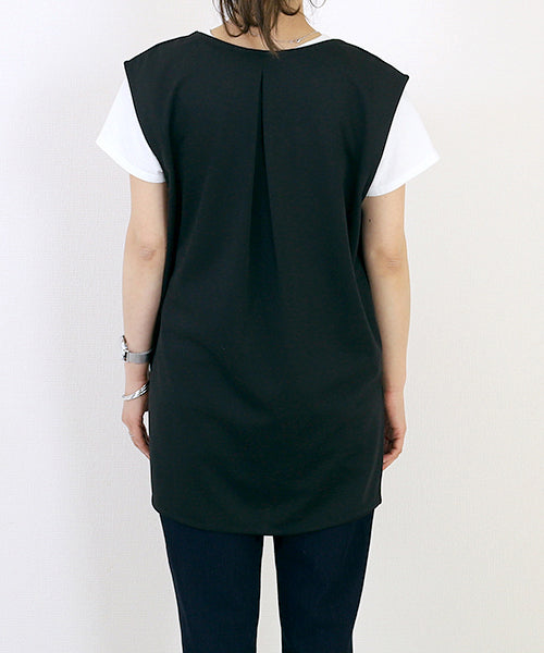Aletta vita Deep V Vest with Back Tucks