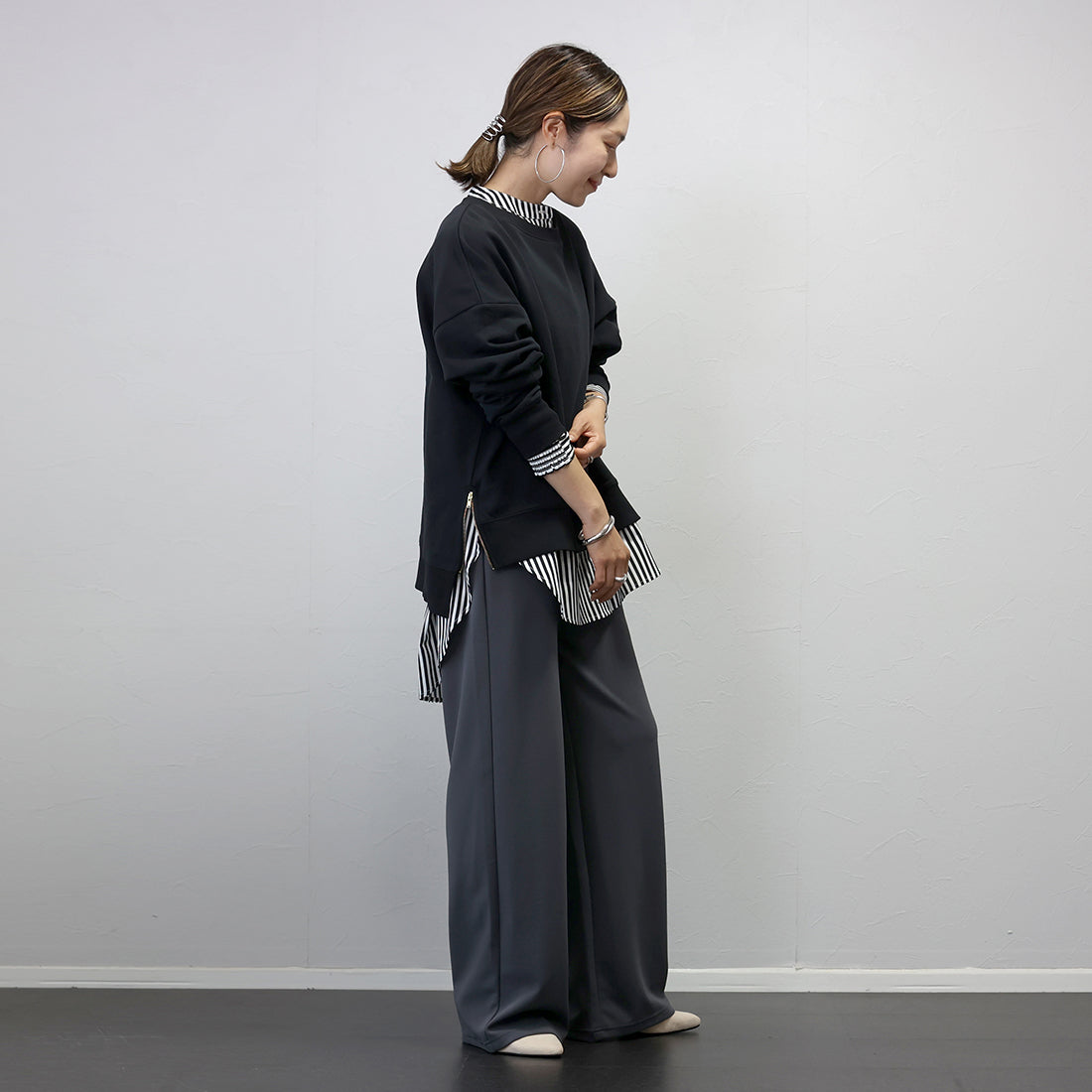 アレッタ ヴィータ Aletta vita 綿スウェットサイドファスナープルオーバー （ブラック） ブラック