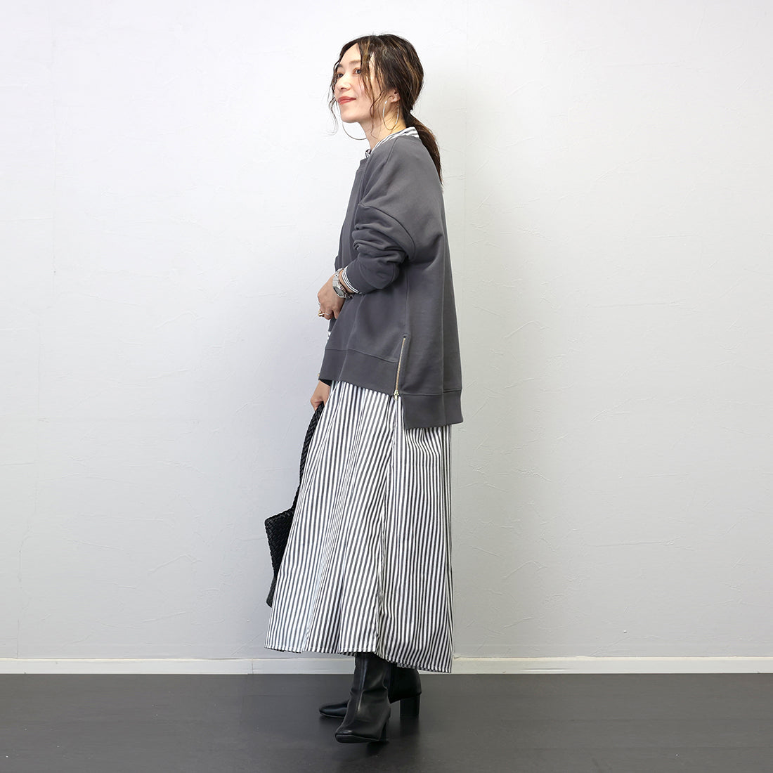 アレッタ ヴィータ Aletta vita 綿スウェットサイドファスナープルオーバー （ブラック） ブラック