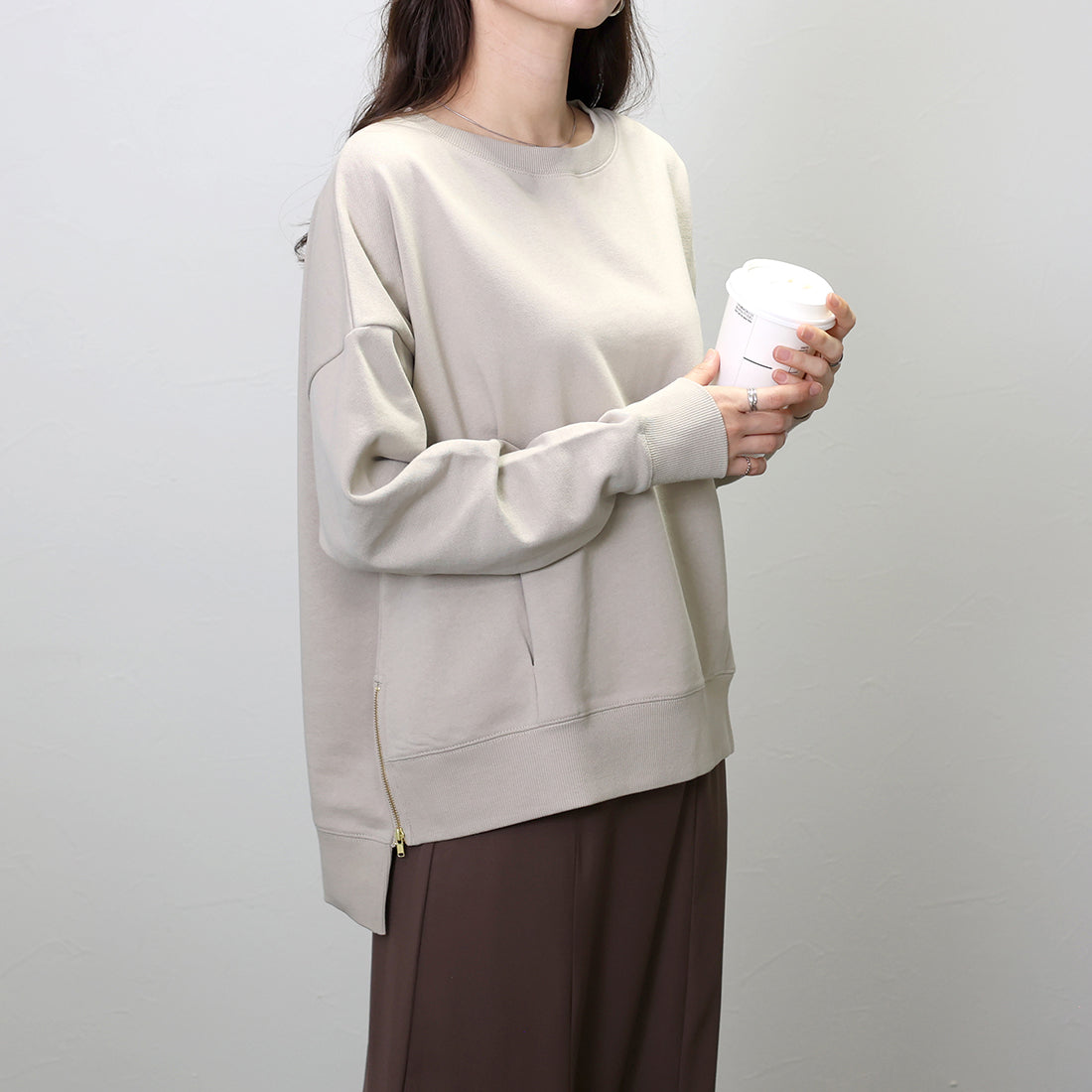 アレッタ ヴィータ Aletta vita 綿スウェットサイドファスナープルオーバー （ブラック） ブラック