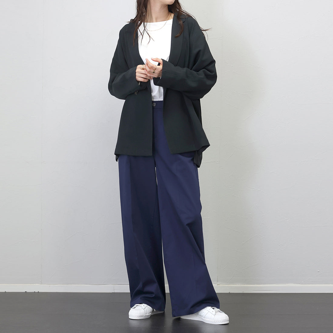 アレッタ ヴィータ Aletta vita 【撥水加工】センタープレスストレートパンツ （キャメル） キャメル
