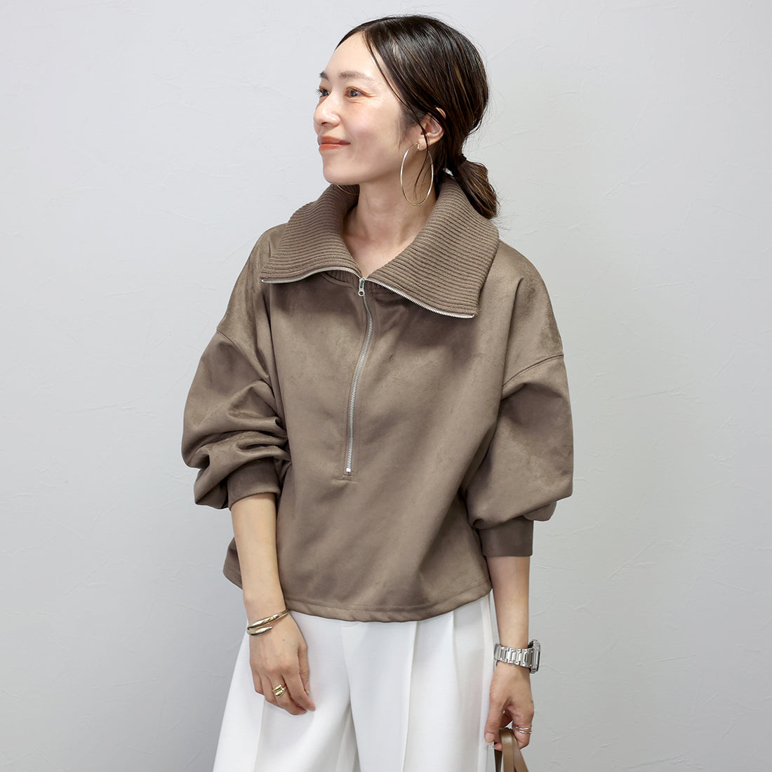 阿蕾塔·維塔 Aletta vita 麂皮彈力半拉鍊套頭衫