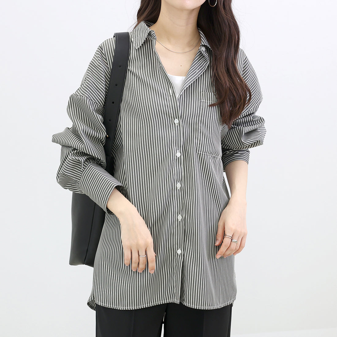 阿蕾塔·維塔 Aletta vita T/C寬鬆襯衫